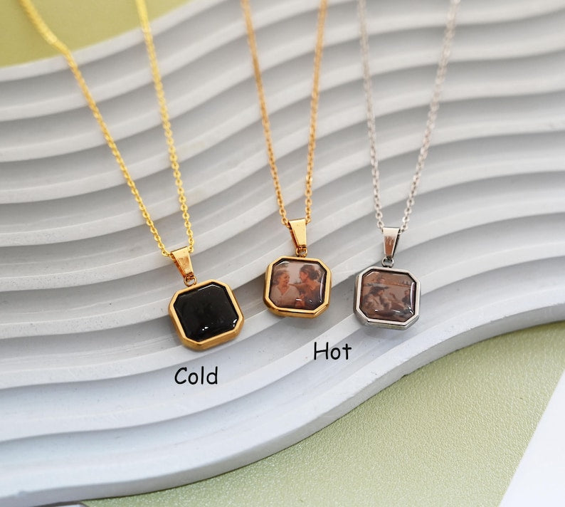 Heat-Activated Photo Necklace, Hidden Your Photo